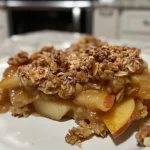 Delicious Homemade Apple Crisp with Golden Topping